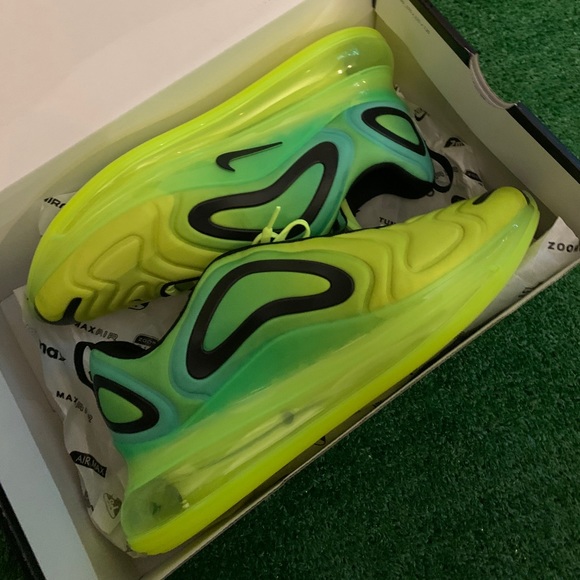 Nike Other - Nike Air Max 720 shoes